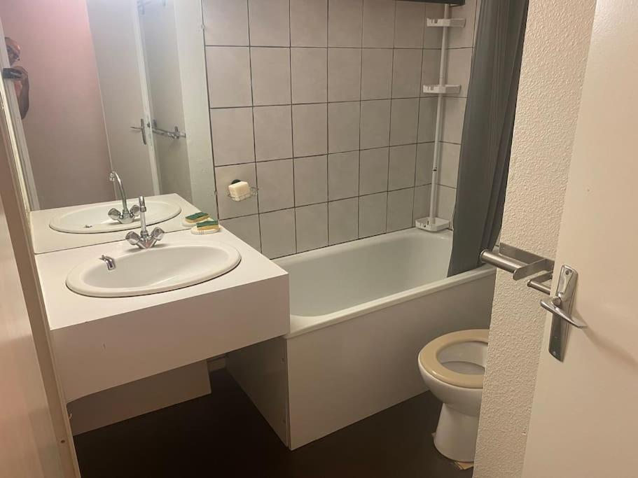 Apartament Le Petit La Mongie Bagnères-de-Bigorre Zewnętrze zdjęcie